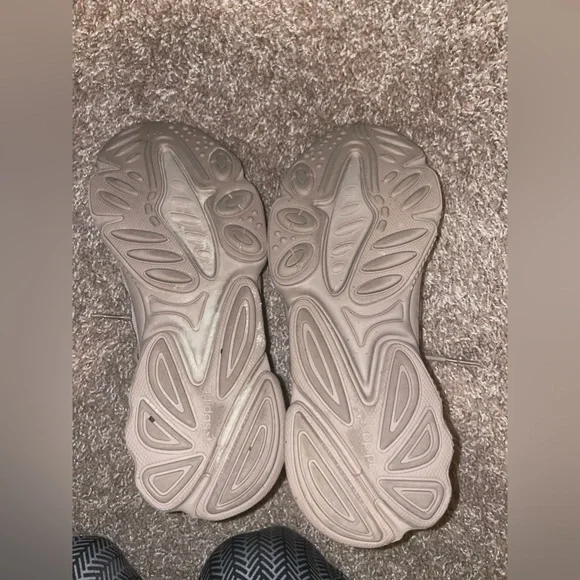 ADIDAS Ozweego sneakers - Picture 5 of 5